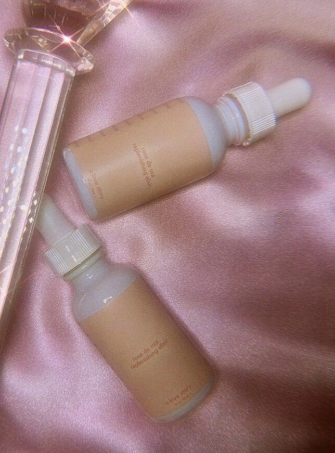 A Love Story Skincare You Make Me Blush - Nutrient Dense Elixir