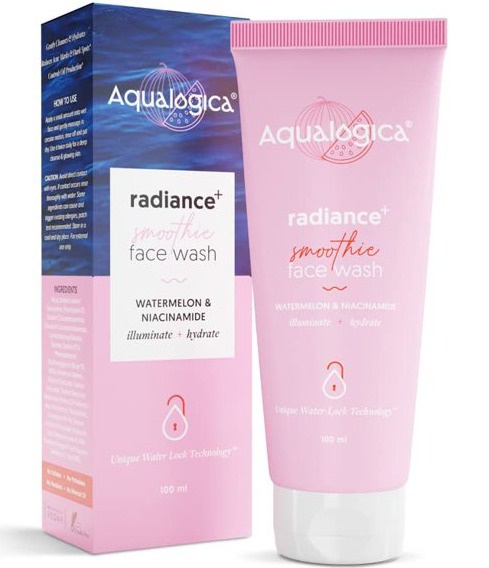 Aqualogica Radiance+ Smoothie Face Wash