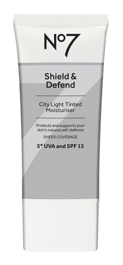 Boots No 7 Shield & Defend City Light Tinted Moisturiser