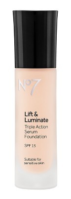 Boots No7 Lift & Luminate Triple Action Serum Foundation