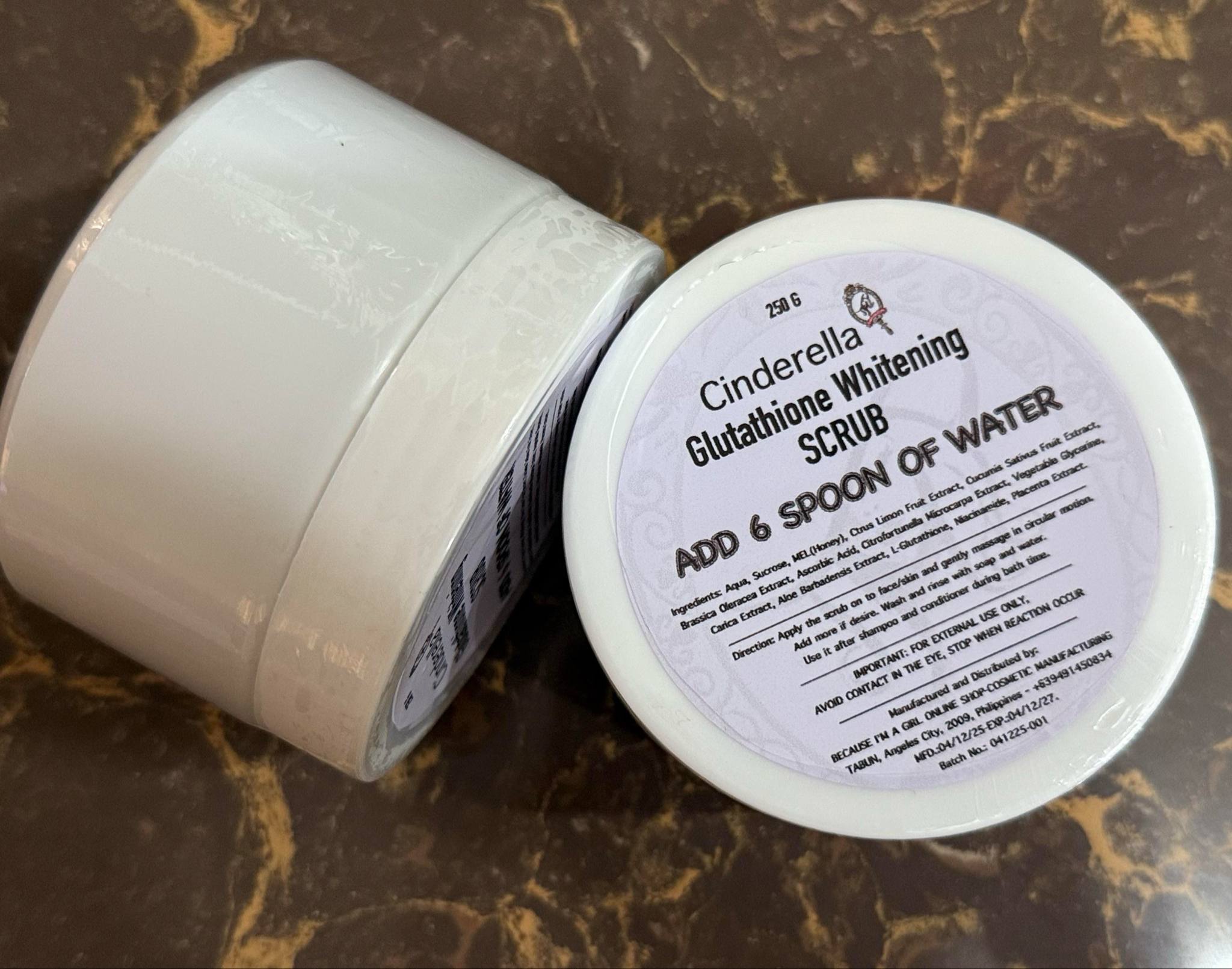 CINDERELLA Glutathione Whitening Scrub