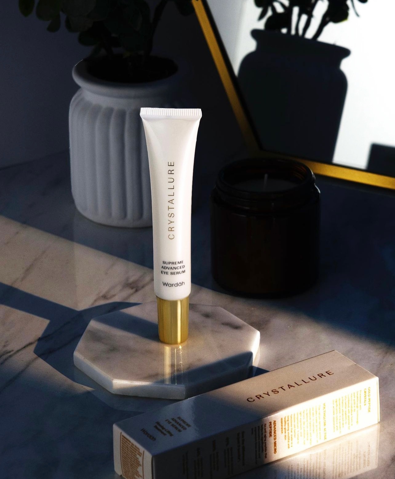 Crystallure by Wardah Supreme Advance Eye Serum