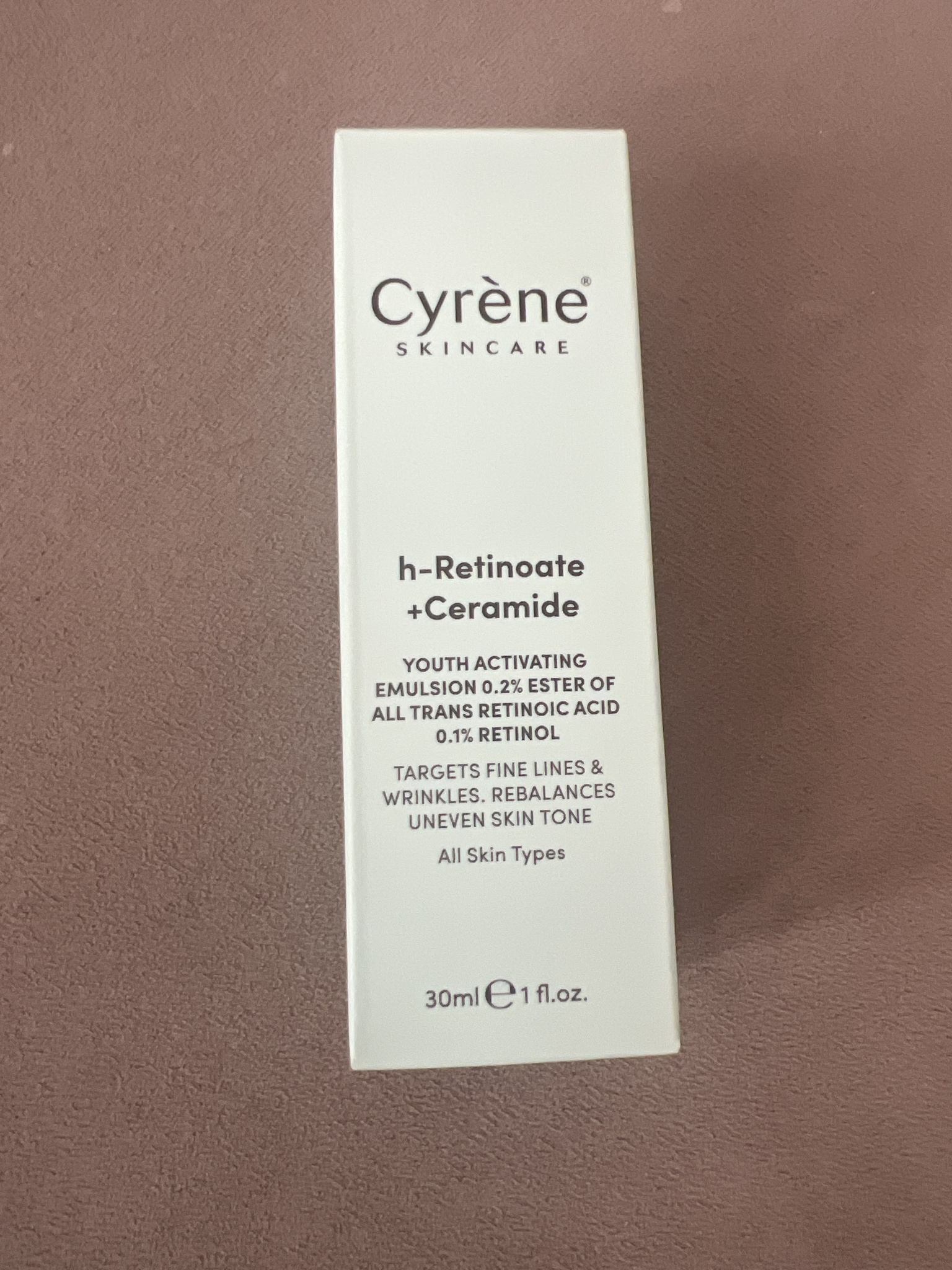 Cyréne H-retinoate + Ceramide