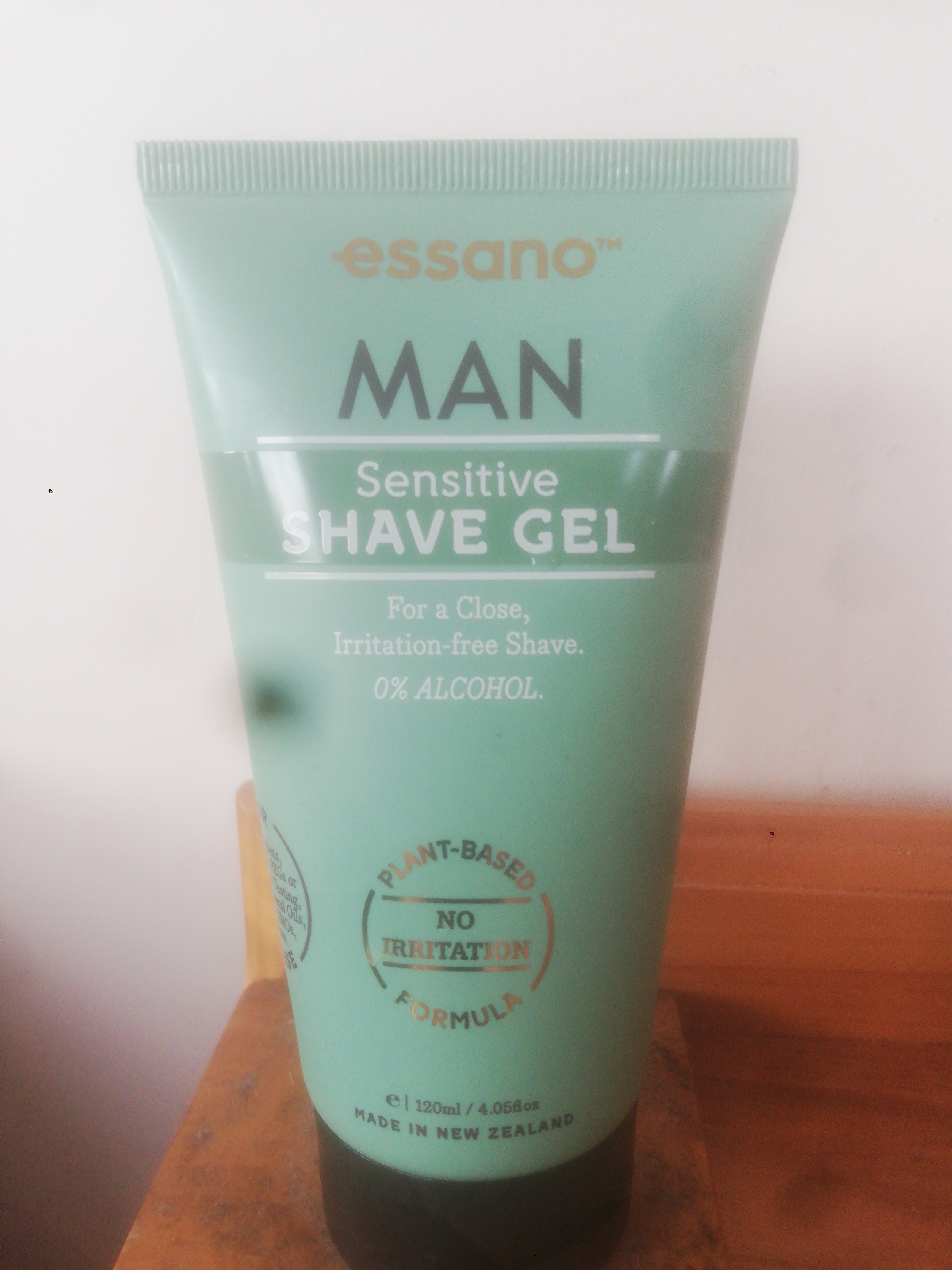 Essano Sensitive Shave Gel