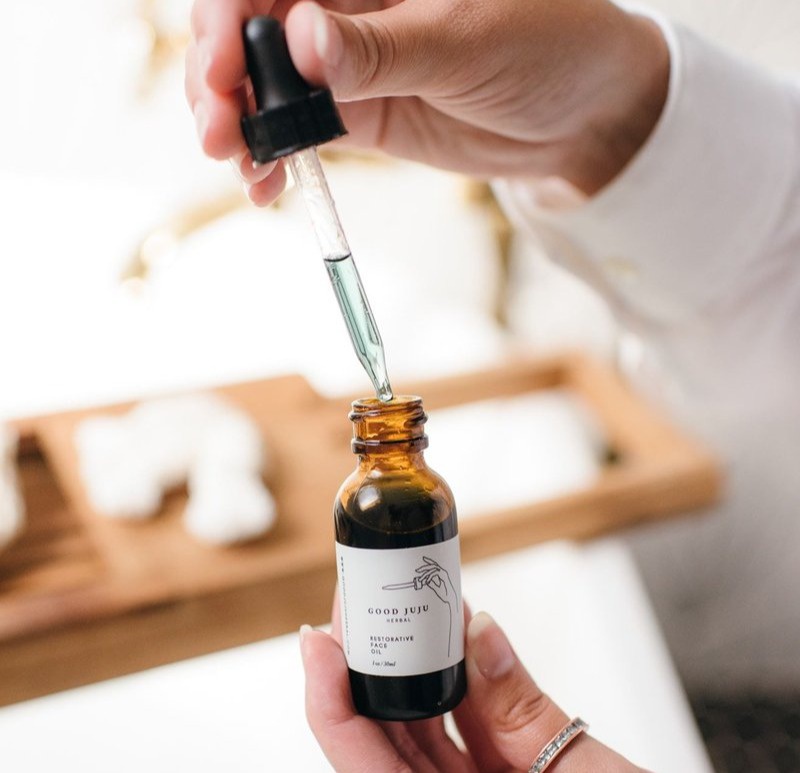 Good Juju Herbal Restorative Face Oil