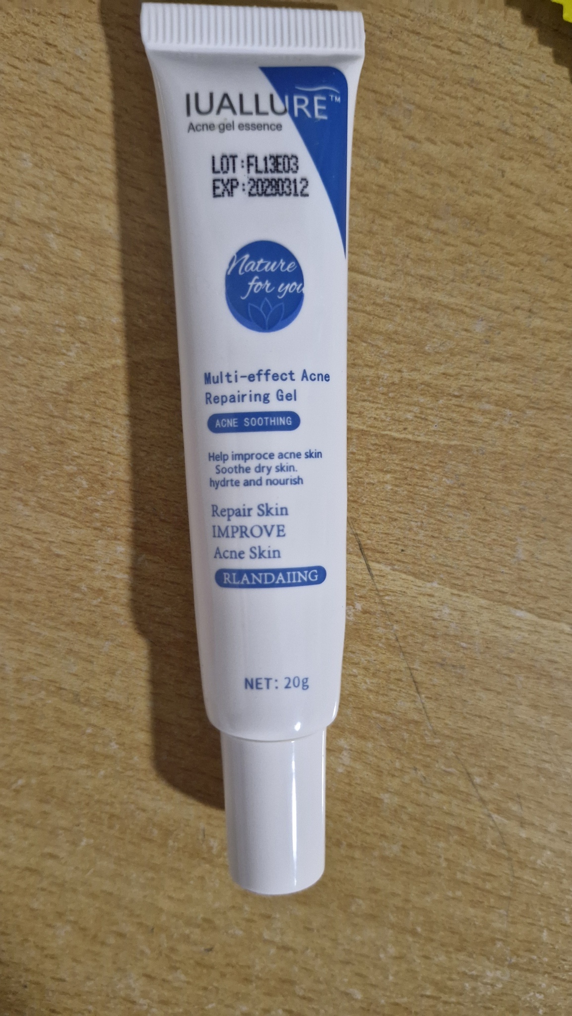 IUALLURE Acne Gel Essence