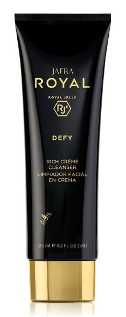 Jafra Royal Defy Rich Crème Cleanser