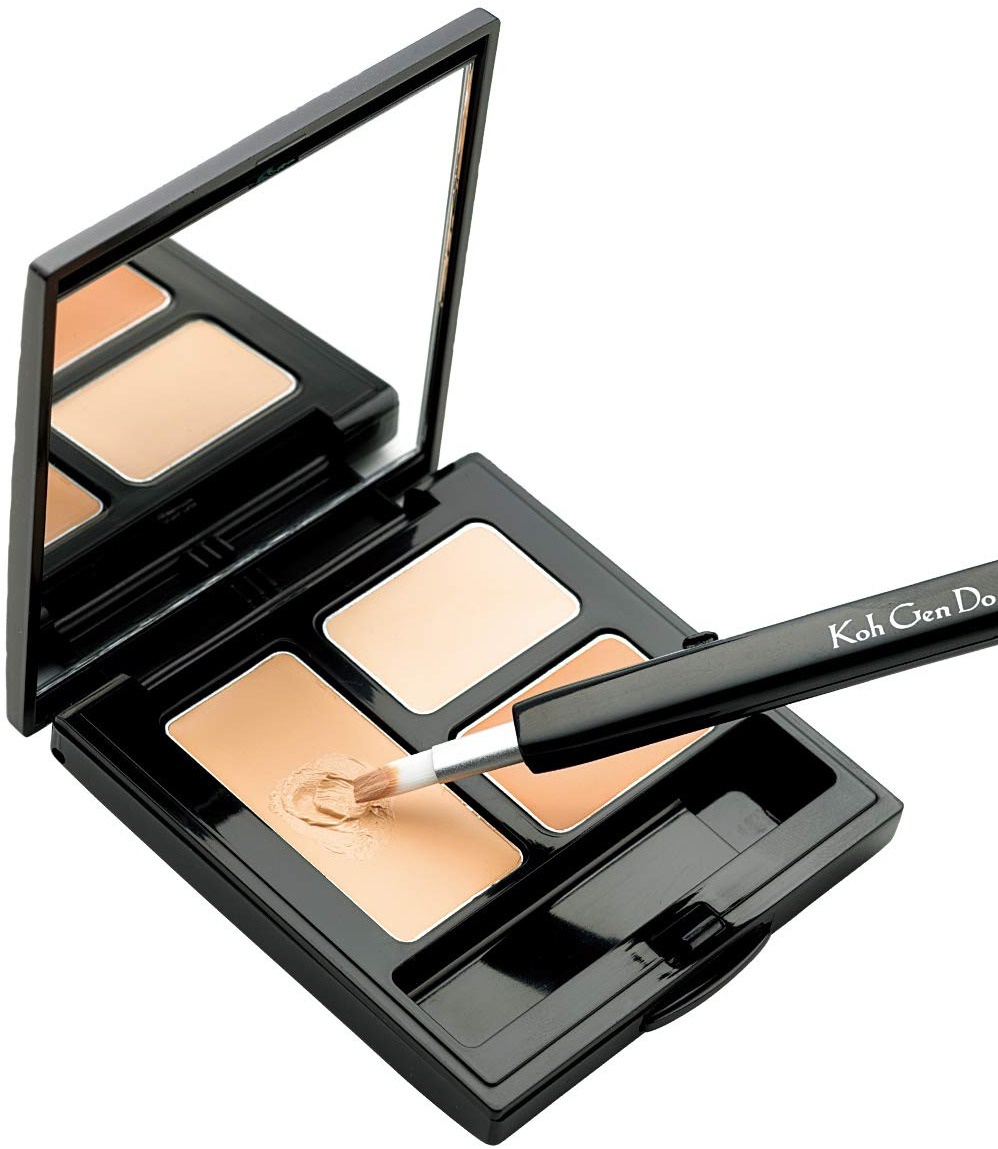 Koh Gen Do Moisture Concealer