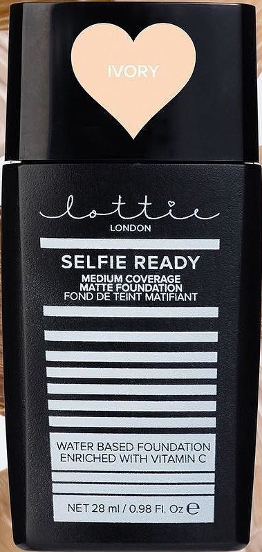 LOTTIE SELFIE ready Foundation