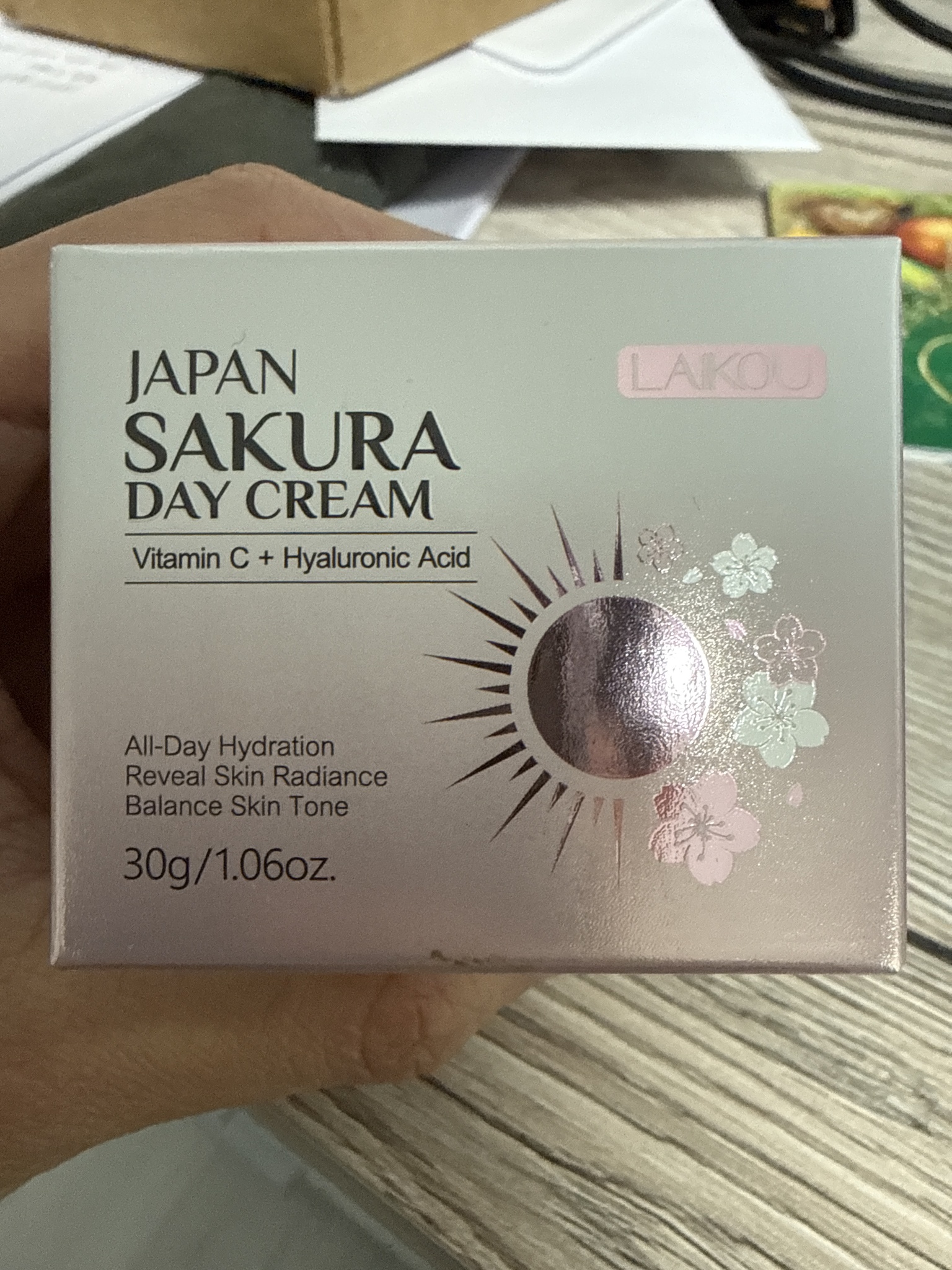 Laikou Japan Sakura Day Cream