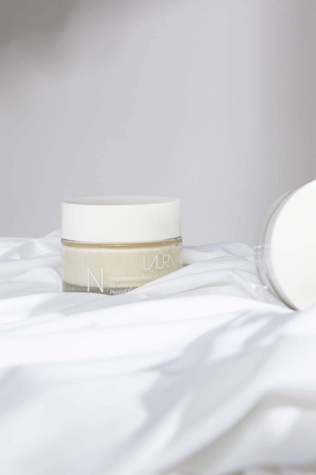 Laura BiH N Face Cream