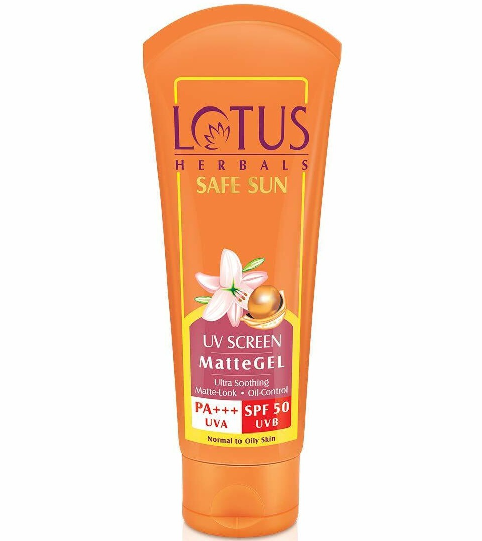 Lotus Herbals Safe Sun Invisible Matte Gel Sunscreen SPF 50