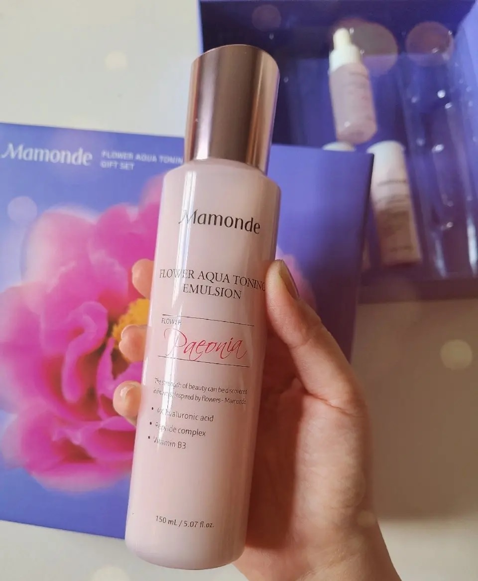 Mamonde Flower Aqua Toning Emulsion