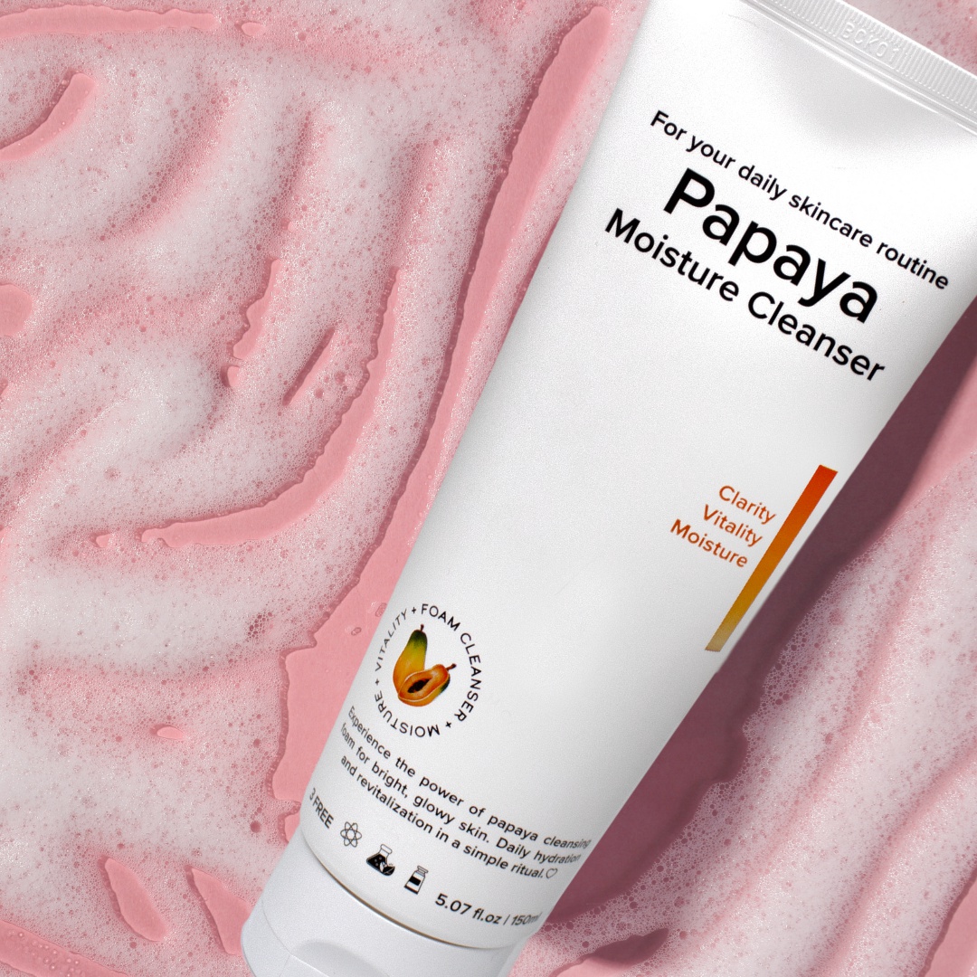 Naisture Papaya Moisture Cleanser