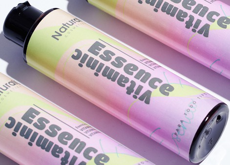 Naturalú Cosmetics Esencia Facial de Vitamina C Pura 15%, Vitamina E 1%, Pantenol 1% y Hialurónico 2%