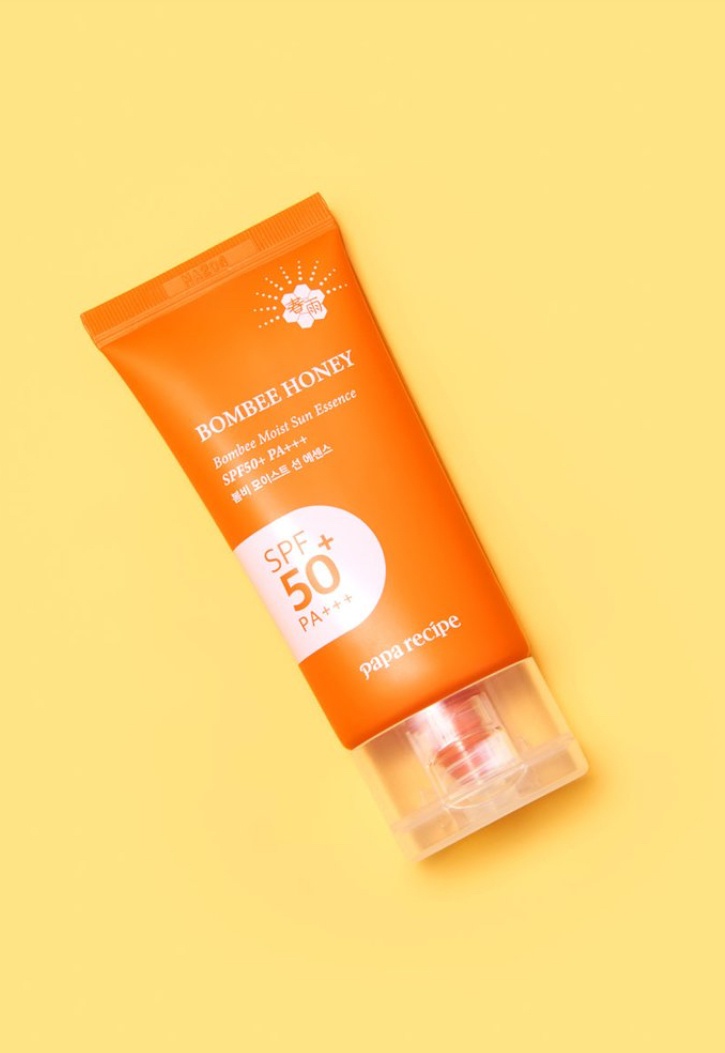 PAPA RECIPE Bombee Moist Sun Essence Spf 50+ Pa+++