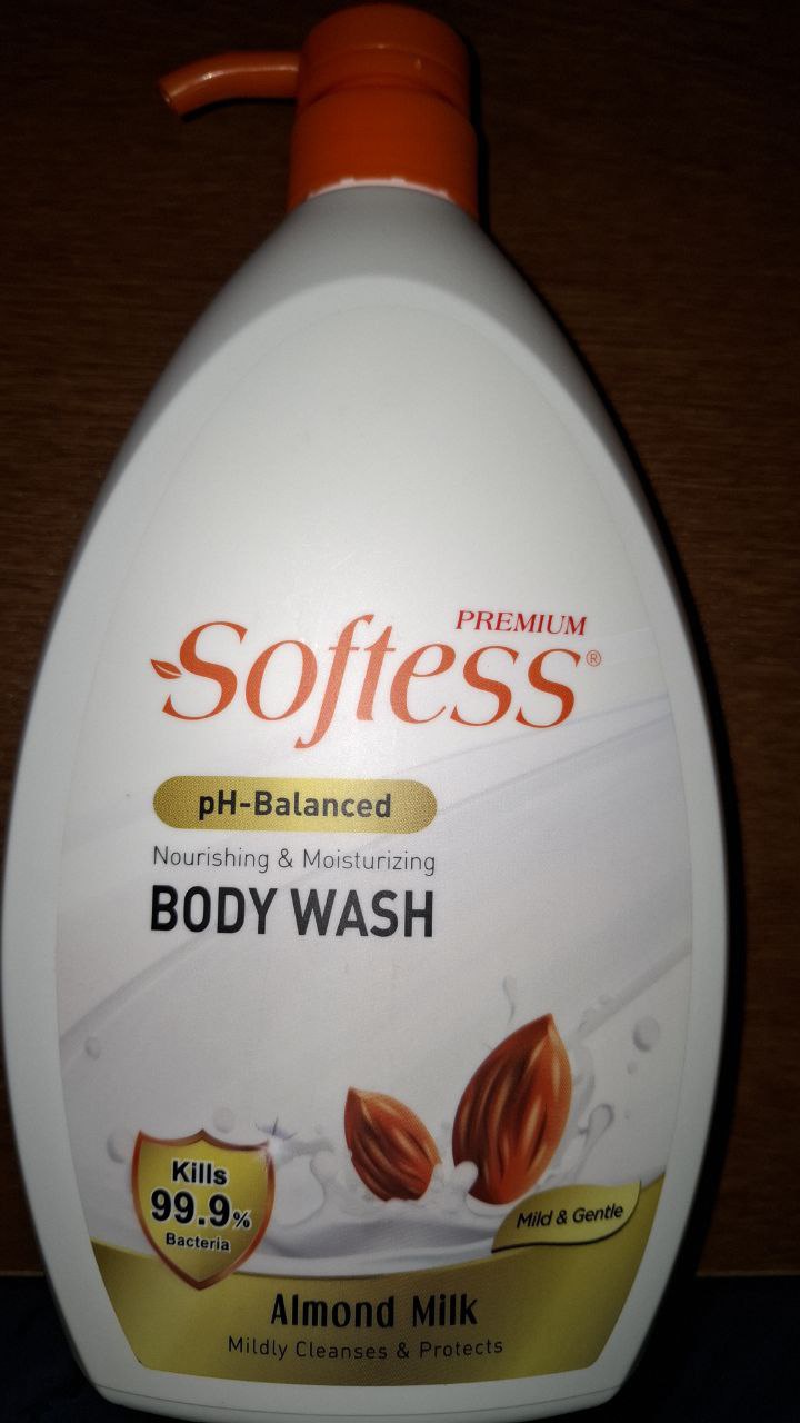 PREMIUM Softess Almond Milk Body Wash