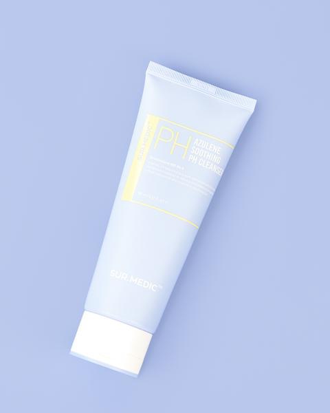 SUR. MEDIC+ Azulene Soothing Ph Cleanser