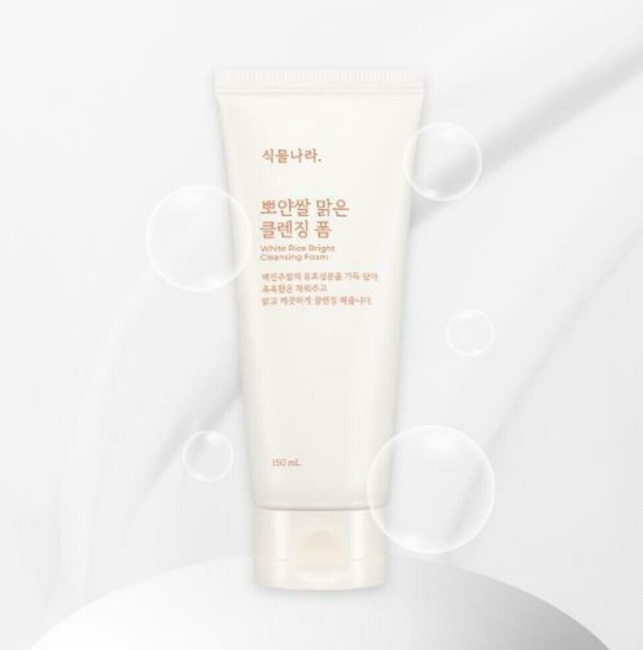 Shingmulnara White Rice Bright Cleansing Foam