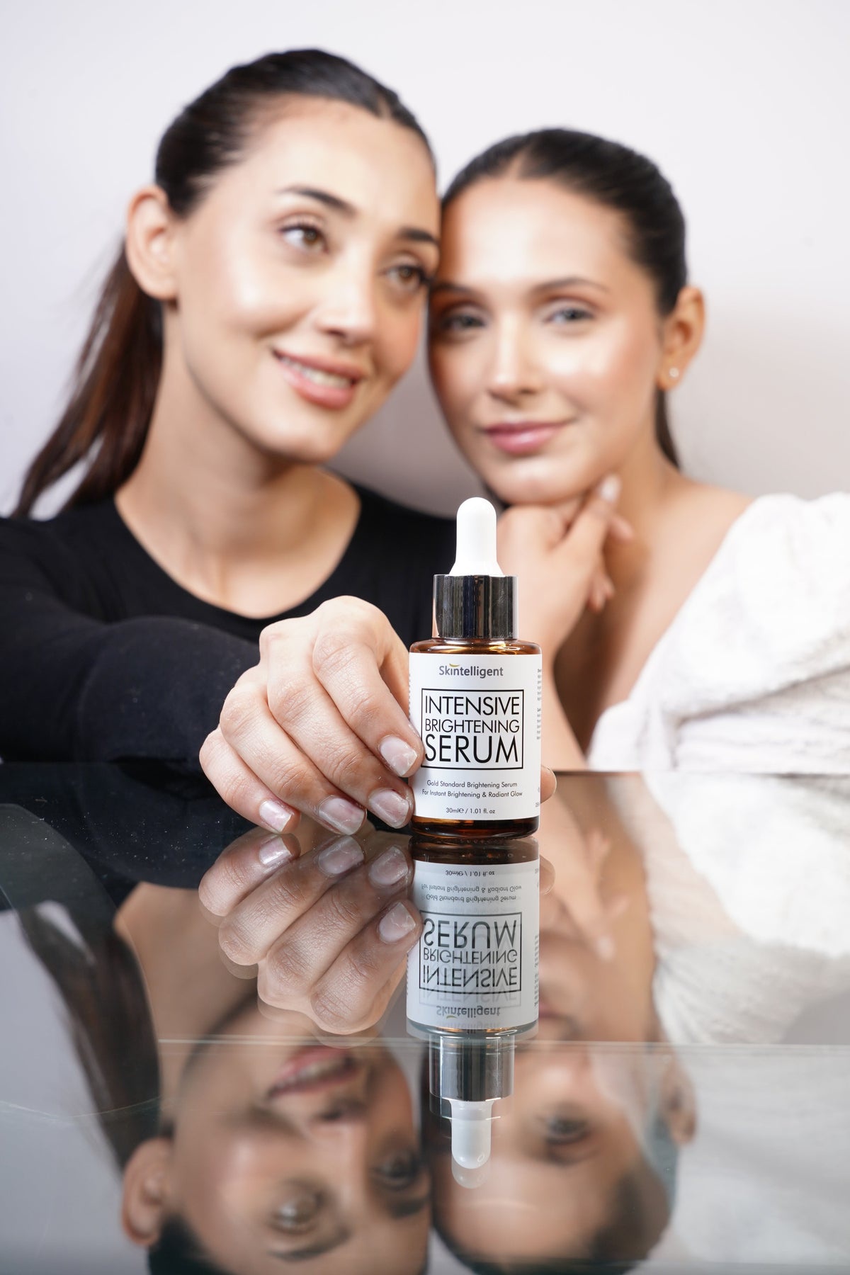 Skintelligent Davis and co aesthetic Skin Brightening Serum