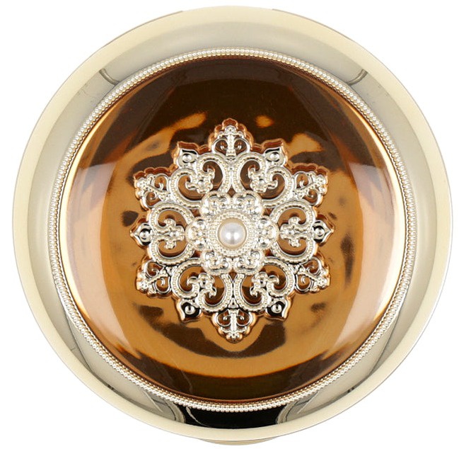 The History of Whoo Cheongidan Radiant Essence Cushion