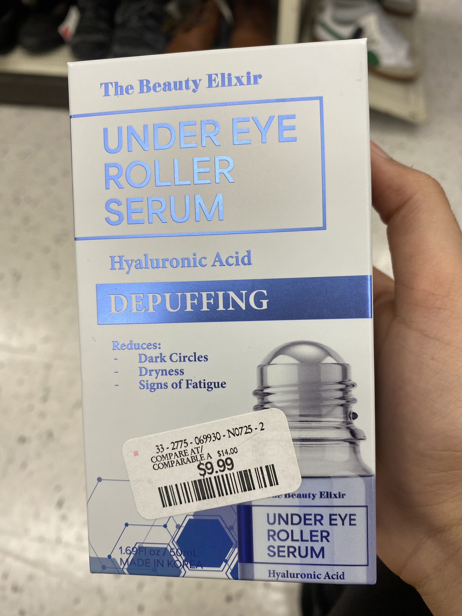The beauty ellixer Under Eye Serum Roller