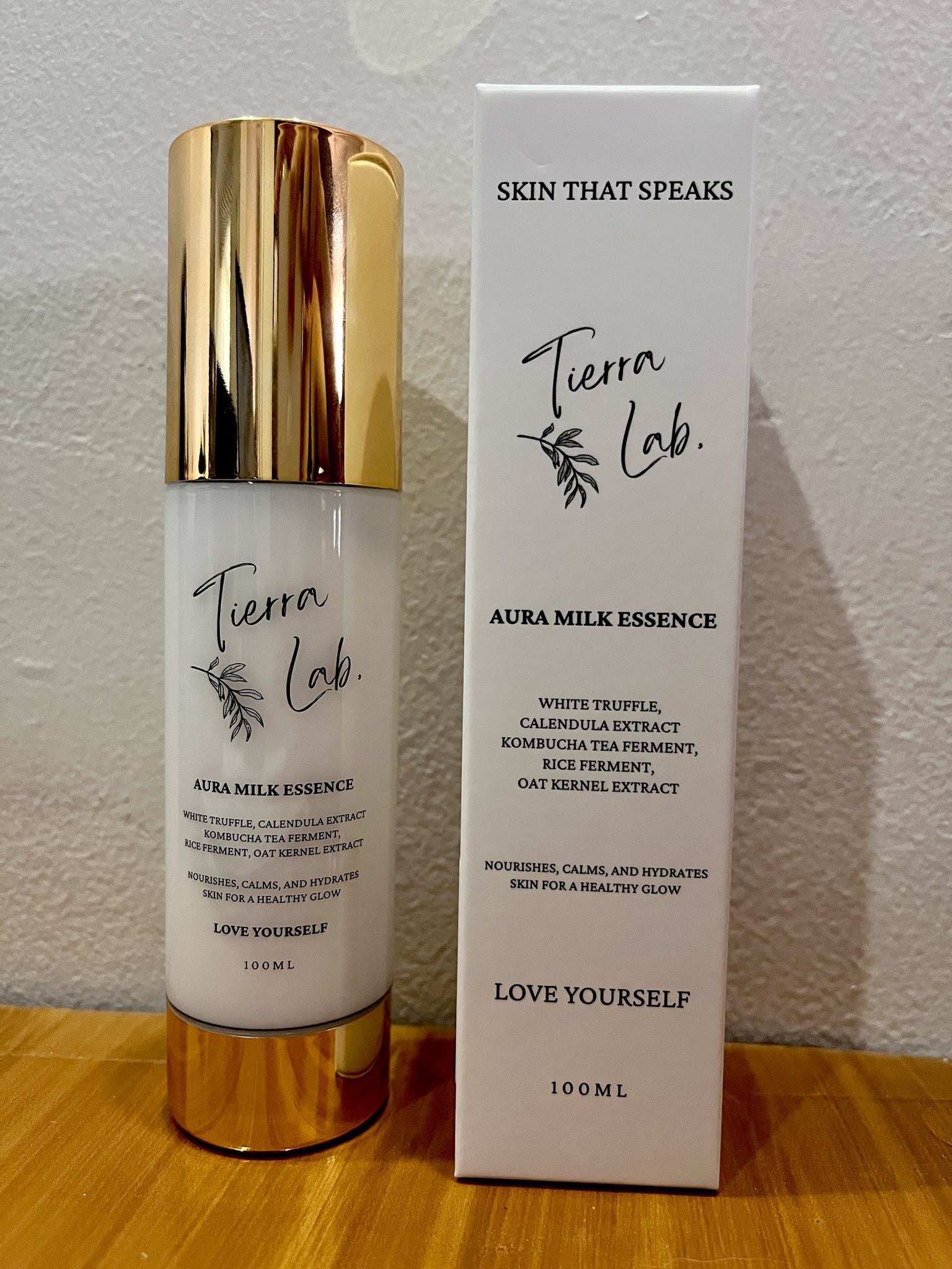 Tierra Lab. Aura Milk Essence