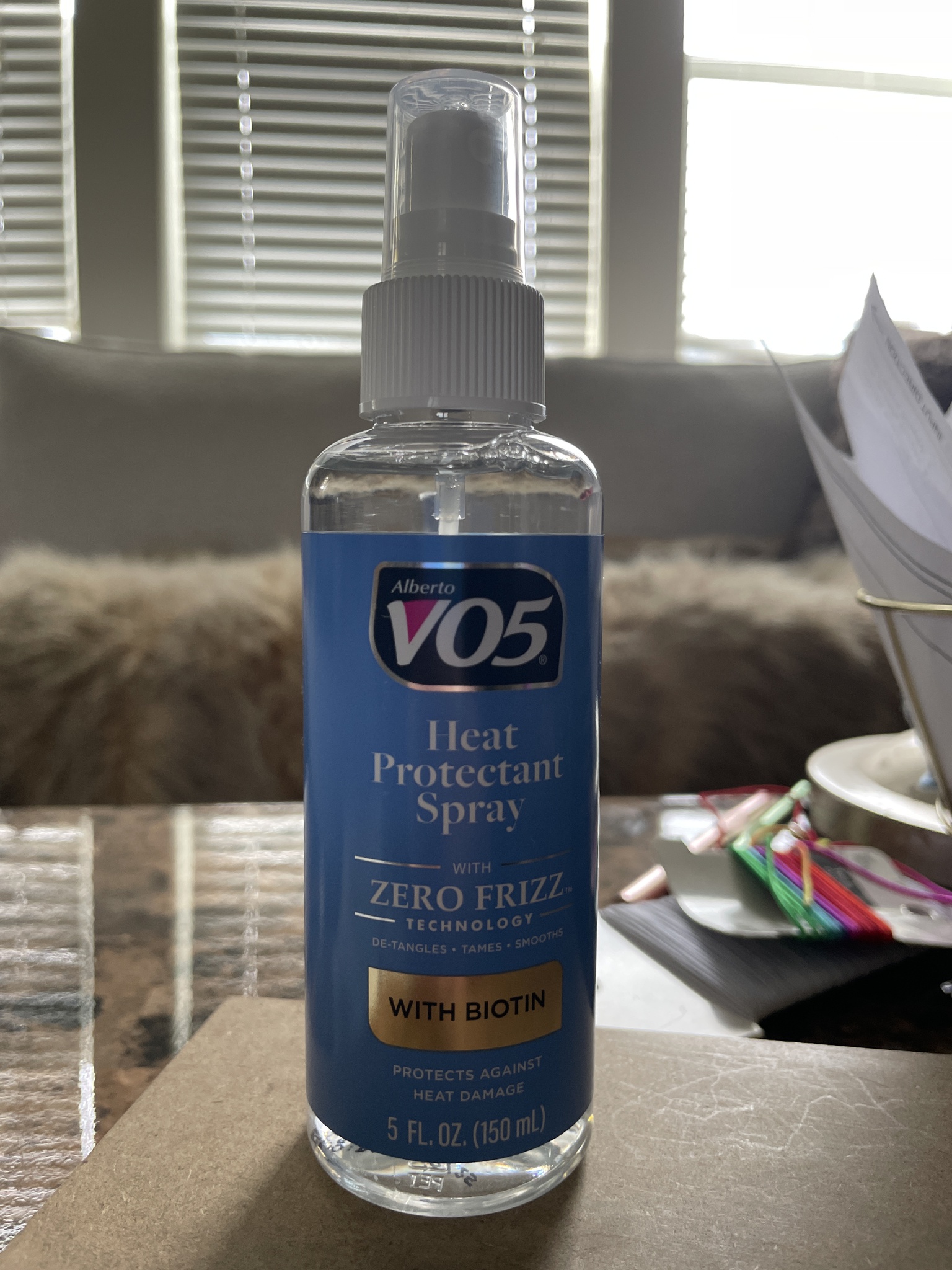 V05 Heat Protectant Spray With Biotin