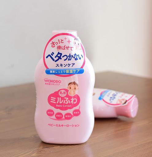 Wakodo Baby Milky Lotion
