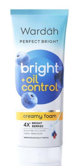 Wardah Bright + Oil Control Creamy Foam