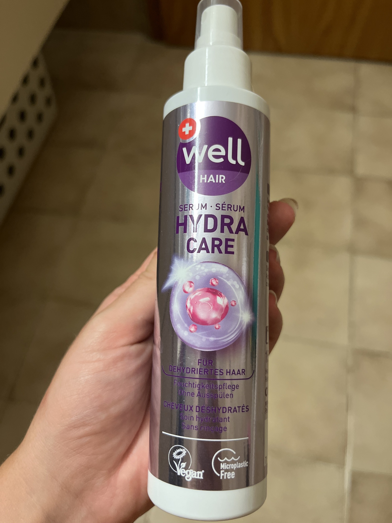 Well Hair Hydra Care Serum