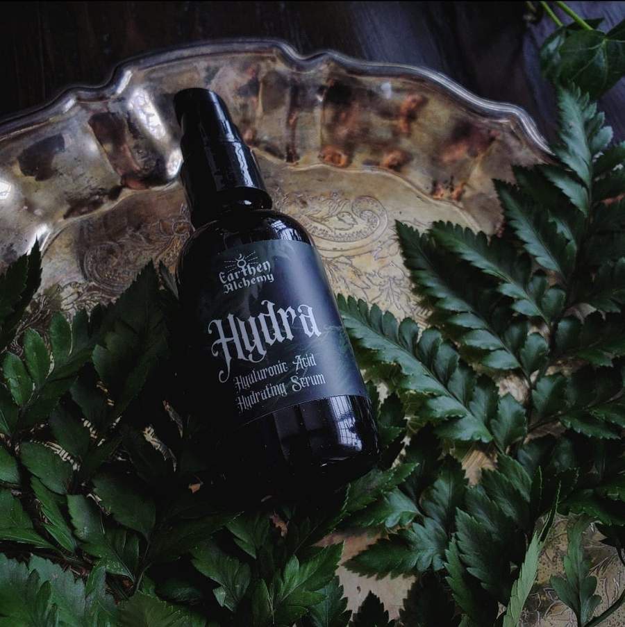 earthen alchemy Hydra Bamboo + B5 Hyaluronic Acid Serum