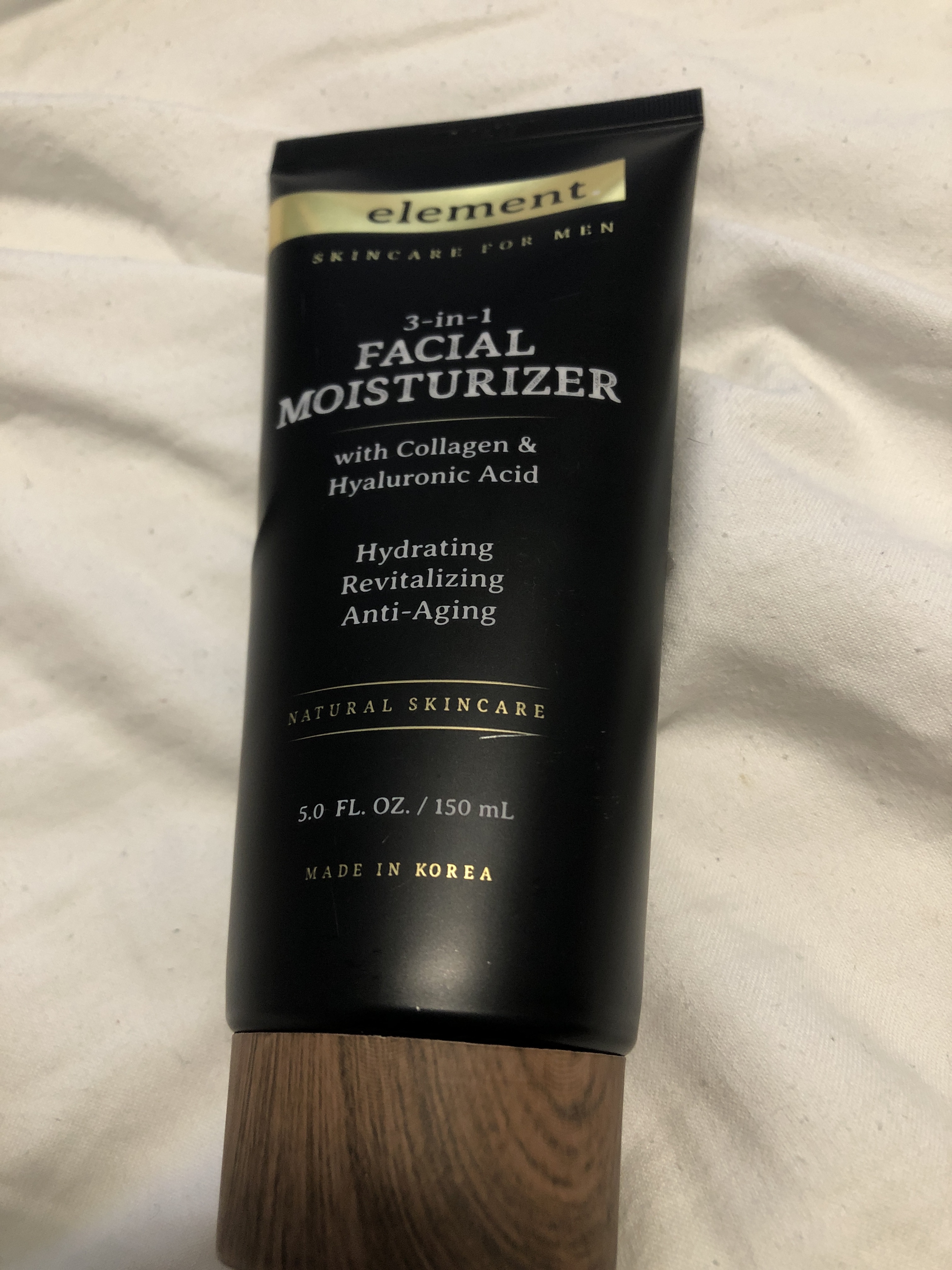 element.skincare for men 3 -In-1 Facial Moisturizer Hydrating Revitalizing Anti-Aging