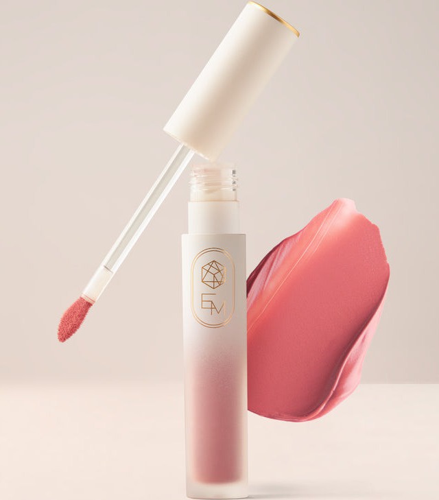 em cost Soft Spoken Velvet Lip Creme