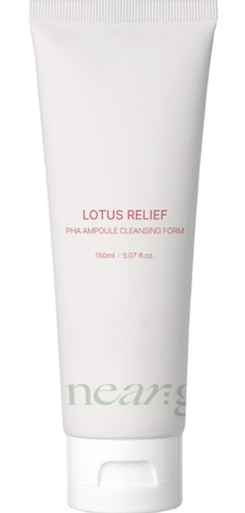 near:garden Lotus Relief PHA Ampoule Cleansing Foam