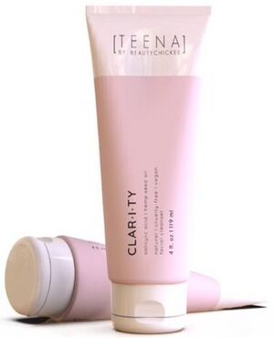 Teena-by-Beauty-Chicky-Clar-I-Ty-Cleanser.jpeg