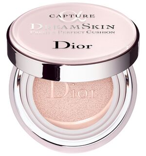 Dior-Dreamskin-Fresh-&-Perfect-Face-Cushion-SPF-50.jpeg