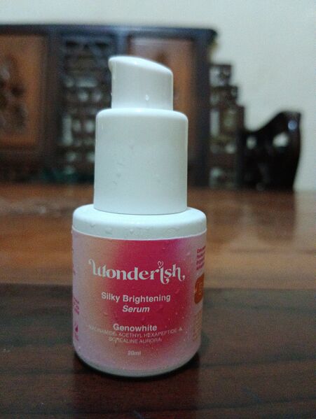 Файл:Wonderish-Silky-Brightening-Serum.jpeg