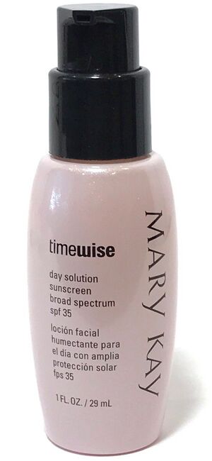 Mary-Kay-Timewise-Day-Solution-Sunscreen-SPF-35-Broad-Spectrum.jpeg