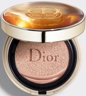 Dior-Prestige-Cushion-Foundation-Le-Cushion-Teint-De-Rose.jpeg