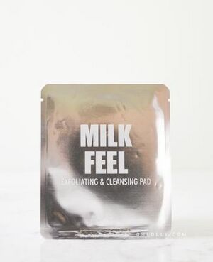 Lapcos-Milk-Feel-Exfoliating-&-Cleansing-Pad.jpeg