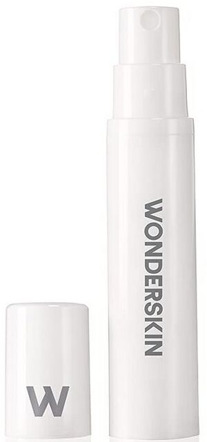 Wonderskin-Wonder-Blading-Peel-&-Reveal-Lip-Activator.jpeg