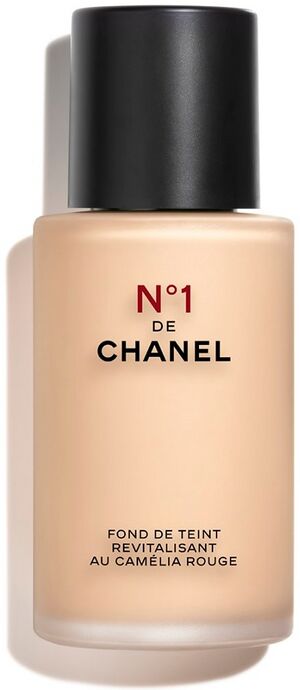 Chanel-N°1-De-Chanel-Revitalizing-Foundation.jpeg