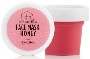 The-Beauty-Hacks-Face-Mask-Honey.jpeg