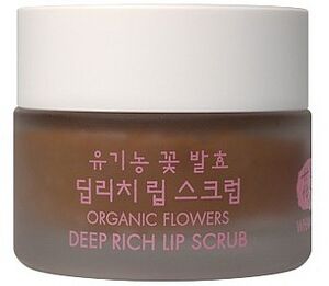 Whamisa-Organic-Flowers-Deep-Rich-Lip-Scrub.jpeg