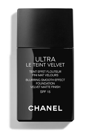 Chanel-Ultra-Le-Teint-Velvet.jpeg