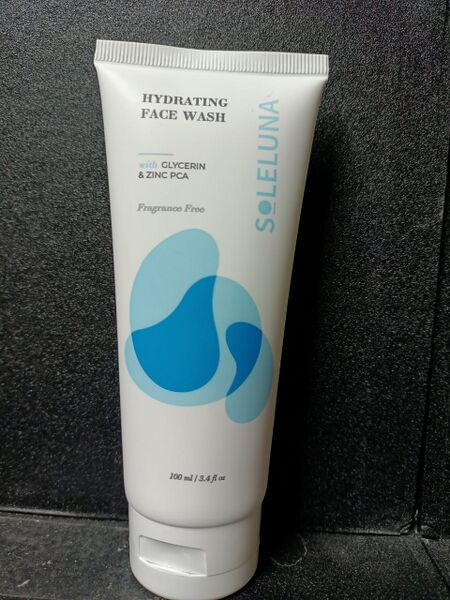 Файл:Soleluna-Hydrating-Face-Wash.jpeg